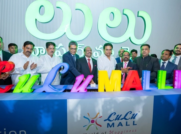 Lulu Mall hosts biggest ‘Lulu Fashion Week 2025’ in Hyderabad